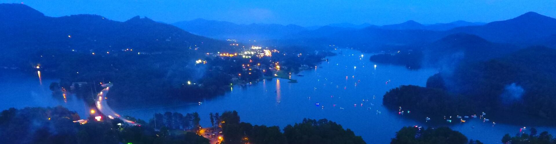 city of Hiawassee night view